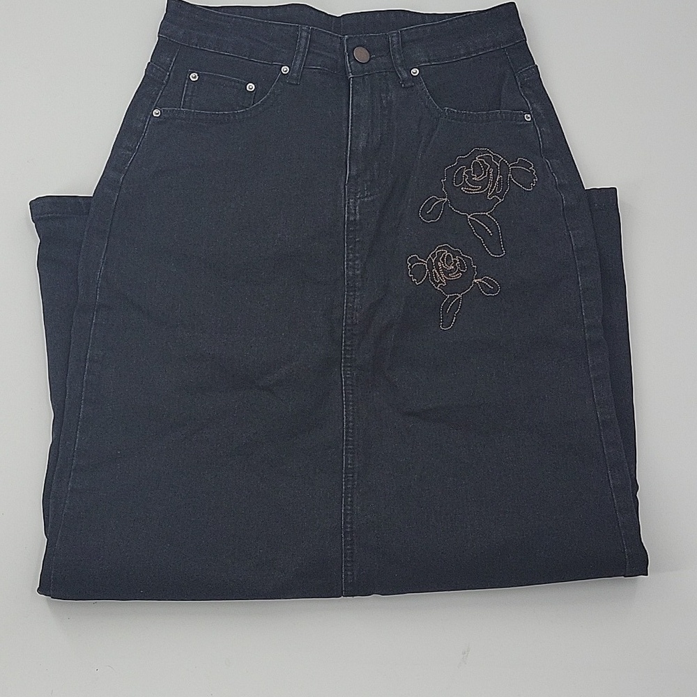 Black Denim Maxi Skirt with Floral Embroidery - Picture 2 of 16